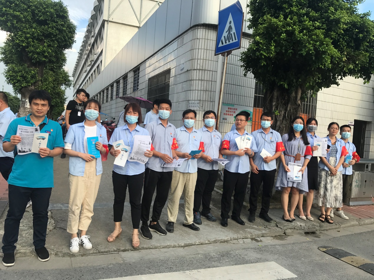 黨員開展社區“創文（wén）活動”